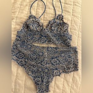 NWT Cosabella bralette and panty matching set.